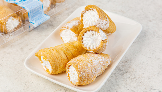 Трубочки с белковым кремом, 5 шт с бесплатной доставкой на дом из ...