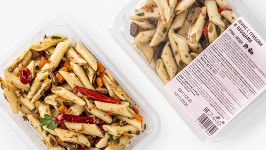 Пенне с грибами и овощами