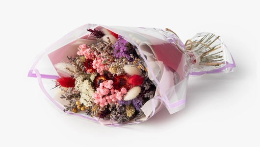 Букет сухоцветов "Нежный" с&nbsp;гелихризумом, гипсофилой, лагурусом