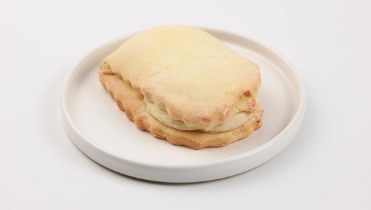 Сочник с творогом, кафе рег