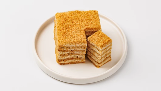 Пирожное "НеМедовик", веган Пирожное "НеМедовик", веган