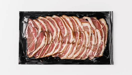 Филе утки с брусникой сырокопченое, нарезка Филе утки с брусникой сырокопченое, нарезка