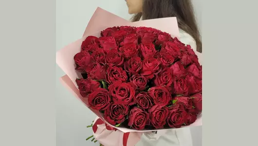 Эффектный букет из&nbsp;красных роз "Моё сердце" FMART by flowwow