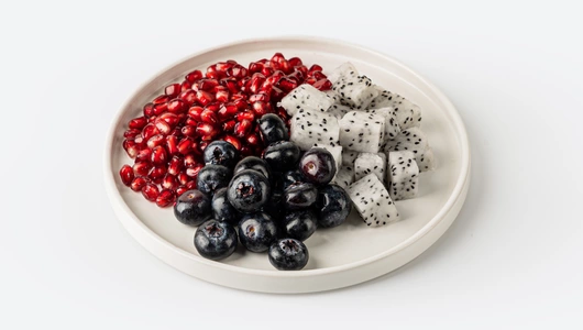 Фруктовый микс (голубика, питахайя, гранат), 220 г