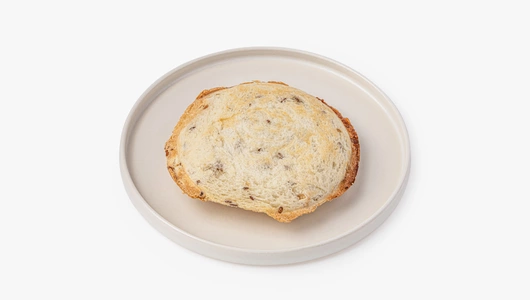 Покет-сэндвич с&nbsp;тунцом и&nbsp;яйцом на&nbsp;хлебе с&nbsp;семечками