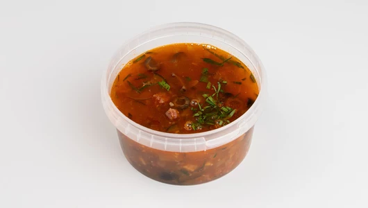 Суп солянка с копченостями