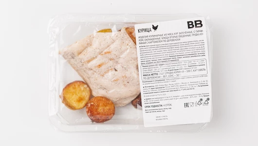 Комбо-набор: Грудка куриная с картофелем по-деревенски и Салат из летних овощей