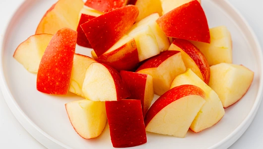 Яблоко сладкое дольки, 150 г (Фруткорт)