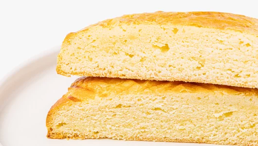 Коржик молочный