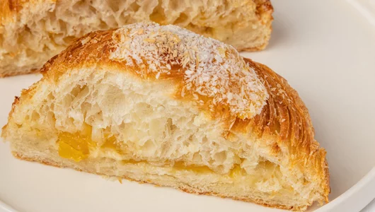 Улитка миндальная "Манго-маракуйя". Пекарня