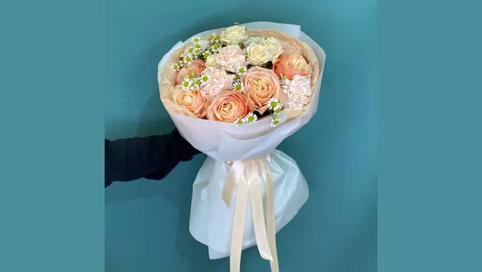 Крем брюле. Розы ромашки гвоздики FMART by flowwow