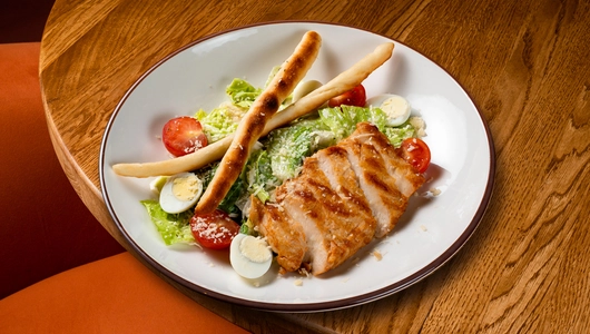 Цезарь с куриной грудкой