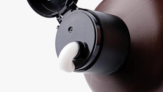 Бальзам парфюмированный восстанавливающий для&nbsp;всех типов волос "Бергамот, белые цветы и&nbsp;сандал"