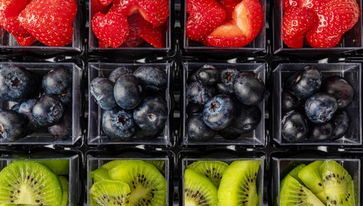 Фруктовый сет (киви, голубика, клубника), 12 шт по&nbsp;35 г