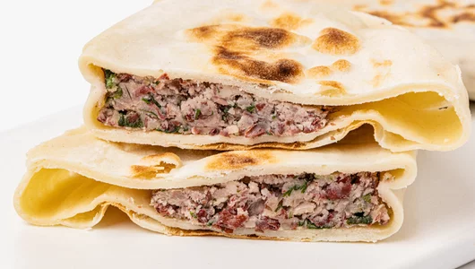 Чуду с&nbsp;фасолью и&nbsp;грецким орехом, постные, 2 шт