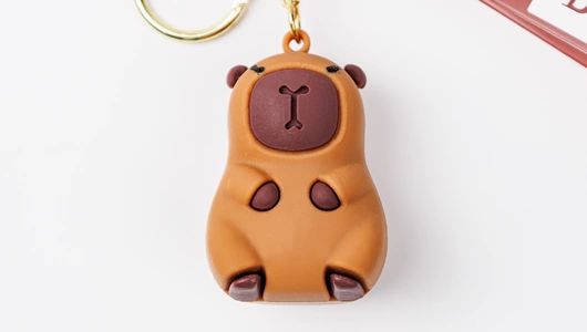 Капибара с рюкзачком, брелок, в ассортименте