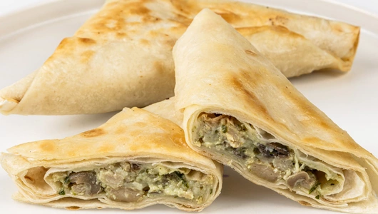 Конвертики с начинкой "Чкмерули"