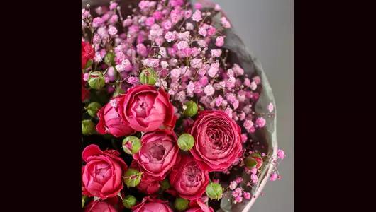 Моё сердце. Букет кустовые розы и&nbsp;гипсофилы FMART by flowwow