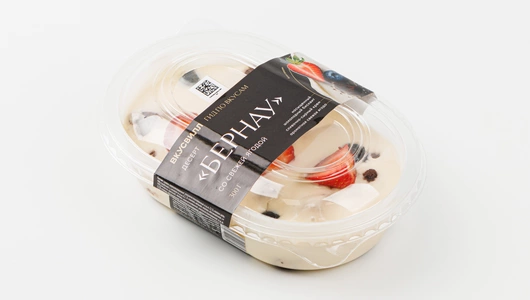 Десерт "Бернау" со свежей ягодой