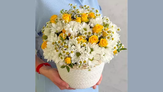 Композиция с&nbsp;цветами «Солнечный день» FMART by flowwow