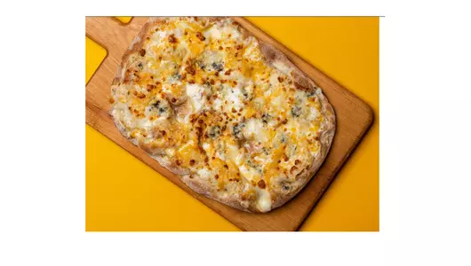 Пицца Zotman Четыре сыра 395 г Пицца Zotman Четыре сыра 395 г