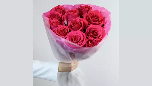 Монобукет из&nbsp;11 роз сорта Пинк флойд "Малиновый соблазн" FMART by flowwow