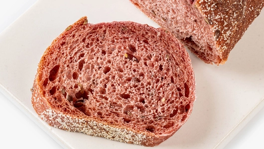 Багет свекольный на закваске. Пекарня