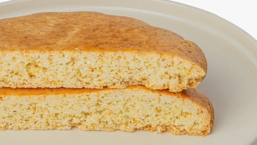 Коржик молочный