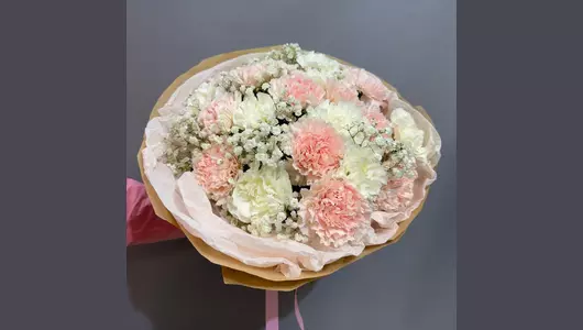 Пушистое облачко в&nbsp;крафте. Гипсофила и&nbsp;гвоздики FMART by flowwow