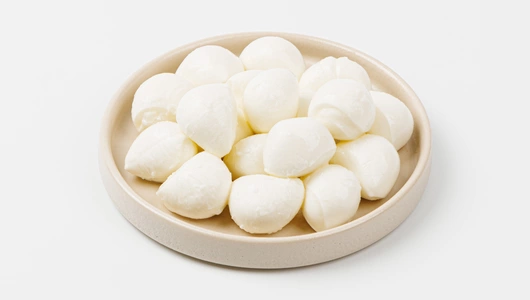 Сыр "Моццарелла пикколо" (мягкий), 220 г Сыр "Моццарелла пикколо" (мягкий), 220 г