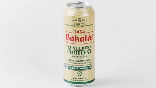 Пиво "Бакалар" светлое фильтр. холодного охмеления ж/б, 500 мл