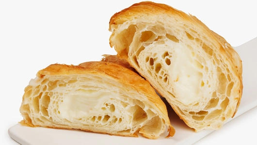 Круассан с&nbsp;заварным кремом