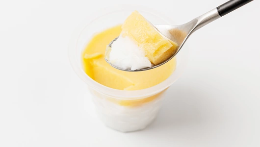 Десерт "Маракуйя" на кокосовой основе, веган Десерт "Маракуйя" на кокосовой основе, веган