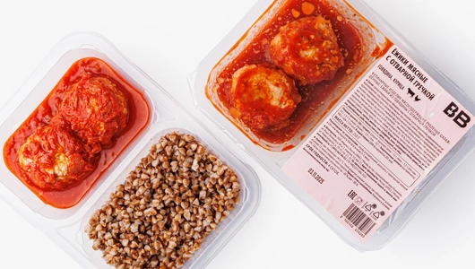 Ежики мясные с отварной гречкой