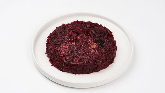 Салат из свеклы с черносливом и грецким орехом, 150 г