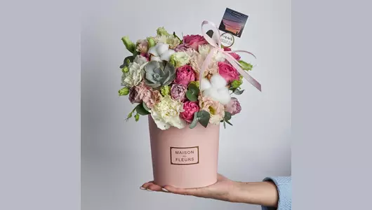 Композиция с&nbsp;суккулентом «Малинка» FMART by flowwow