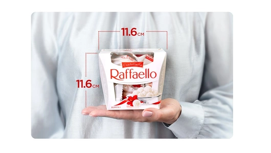 Конфеты в&nbsp;коробке Raffaello с&nbsp;цельным миндальным орехом в&nbsp;кокосовой обсыпке 150 г