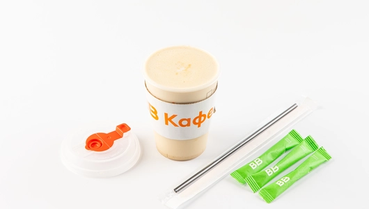 Кофе раф кленовый 0,3 на растительном напитке, кафе