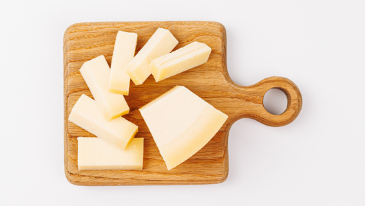 Сыр "Пармезан" (6 мес.), 200 г Сыр "Пармезан" (6 мес.), 200 г