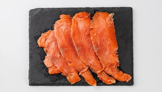 Нерка холодного копчения ломтики, 100 г