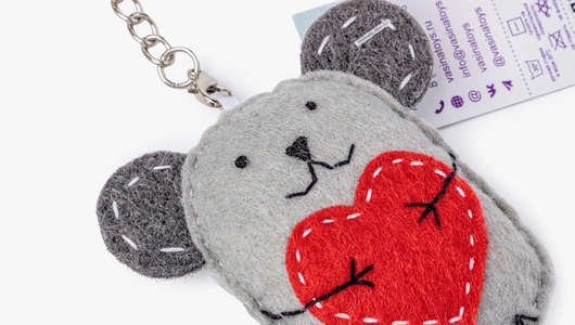 Авторский сувенир Мышка с&nbsp;сердцем