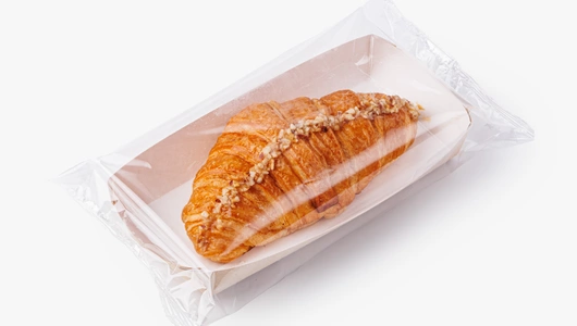 Круассан с&nbsp;варёной сгущенкой, кафе