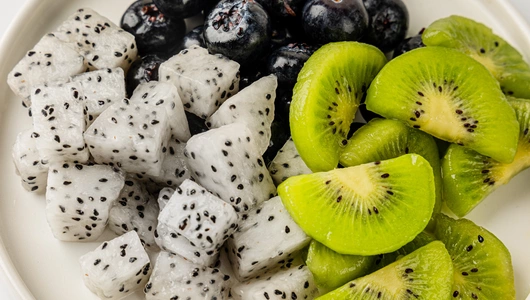 Фруктовый микс (киви, питахайя, голубика), 235 г