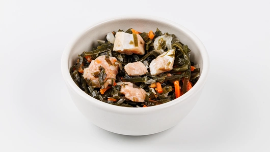 Салат из морской капусты с горбушей, 200 г Салат из морской капусты с горбушей, 200 г