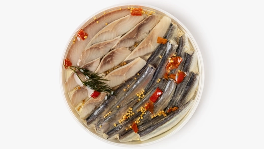 Ассорти из&nbsp;кильки и&nbsp;сельди в&nbsp;масле, 200 г