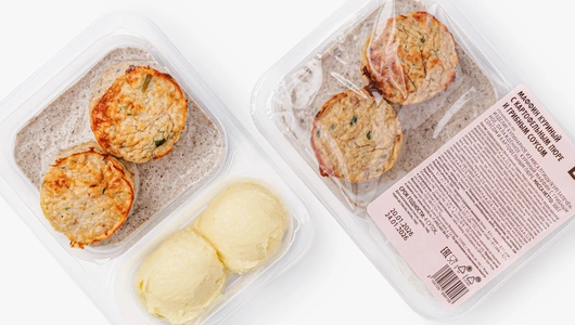 Маффин куриный с&nbsp;картофельным пюре и&nbsp;грибным соусом