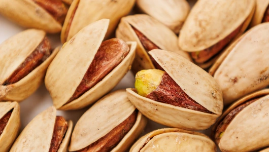 Фисташка обжаренная соленая с перцем Фисташка обжаренная соленая с перцем
