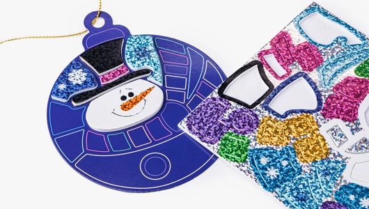 Аппликация-витраж "Снеговичок"