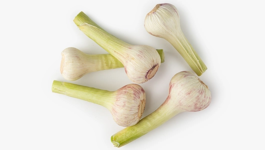 Чеснок молодой, 250 г
