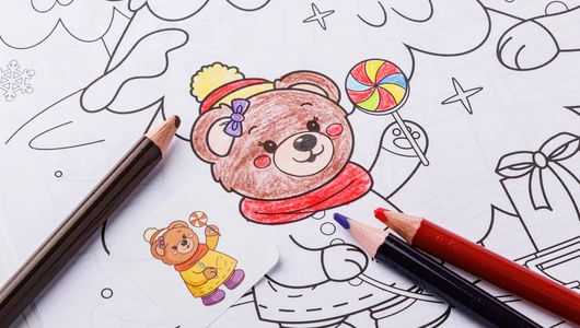 Книжка-раскраска с наклейками "Мишки и зимние истории"